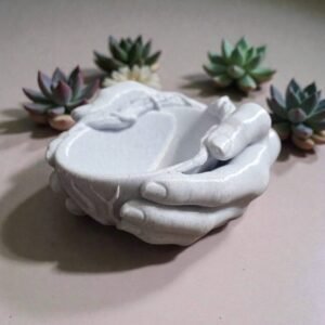 Hand-shaped flower pot