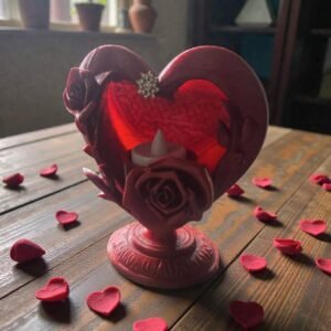 Heart-shaped lantern